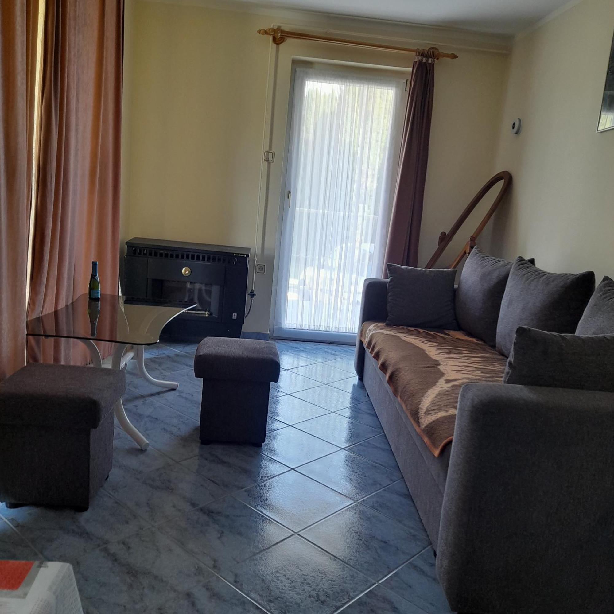 Berkenye Apartman Apartment Zalakaros Bagian luar foto